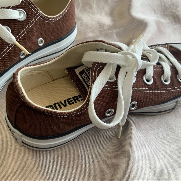 Brown Converse Size 3 Shoes - Picture 9 of 17